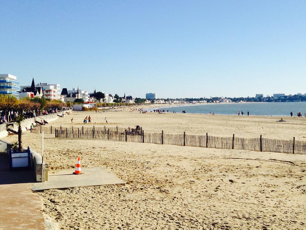 Logis Hotel Reve De Sable Royan Exterior photo